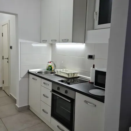 Marina, Sanja Apartman