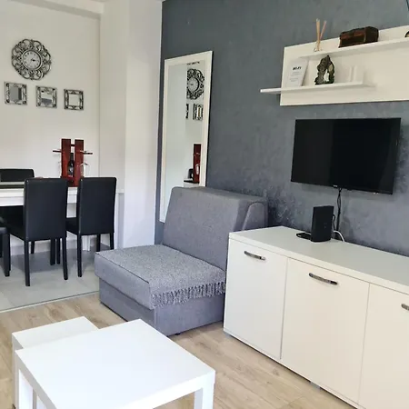 Apartman Marina, Sanja
